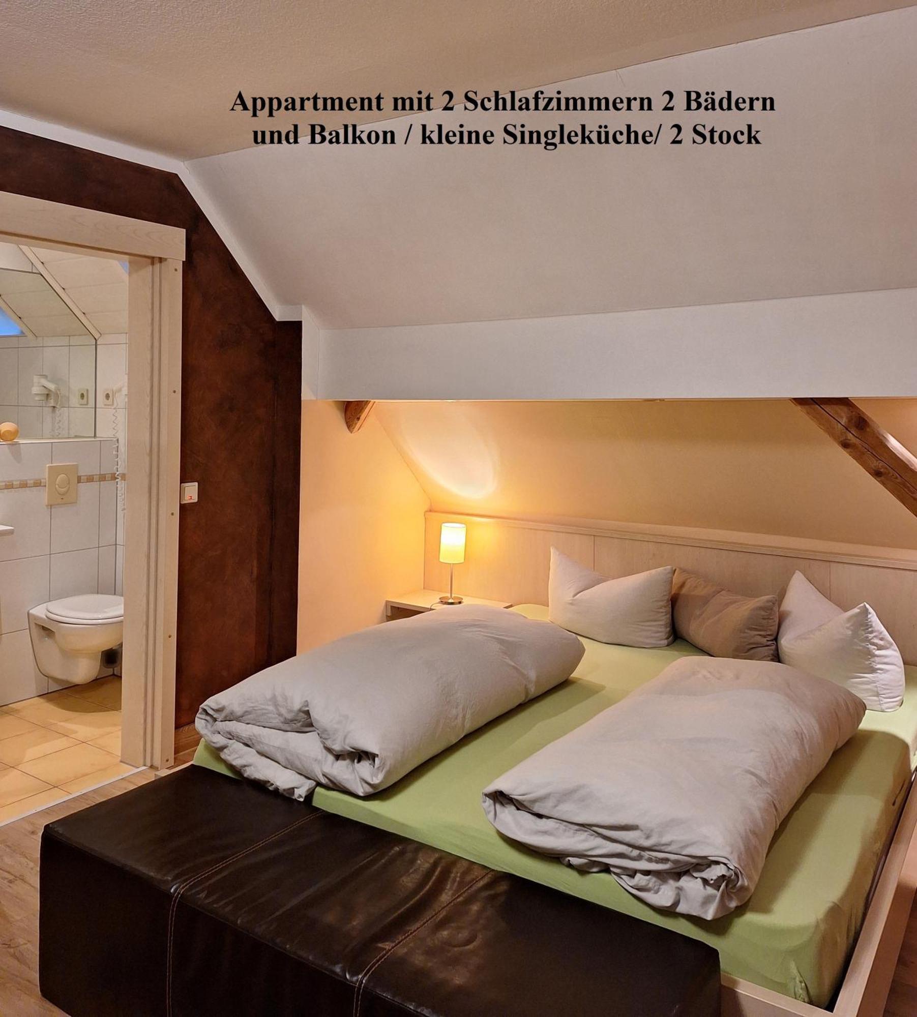 Hotel Garni Und Apartments Zur Krone Хильпольтштайн Экстерьер фото